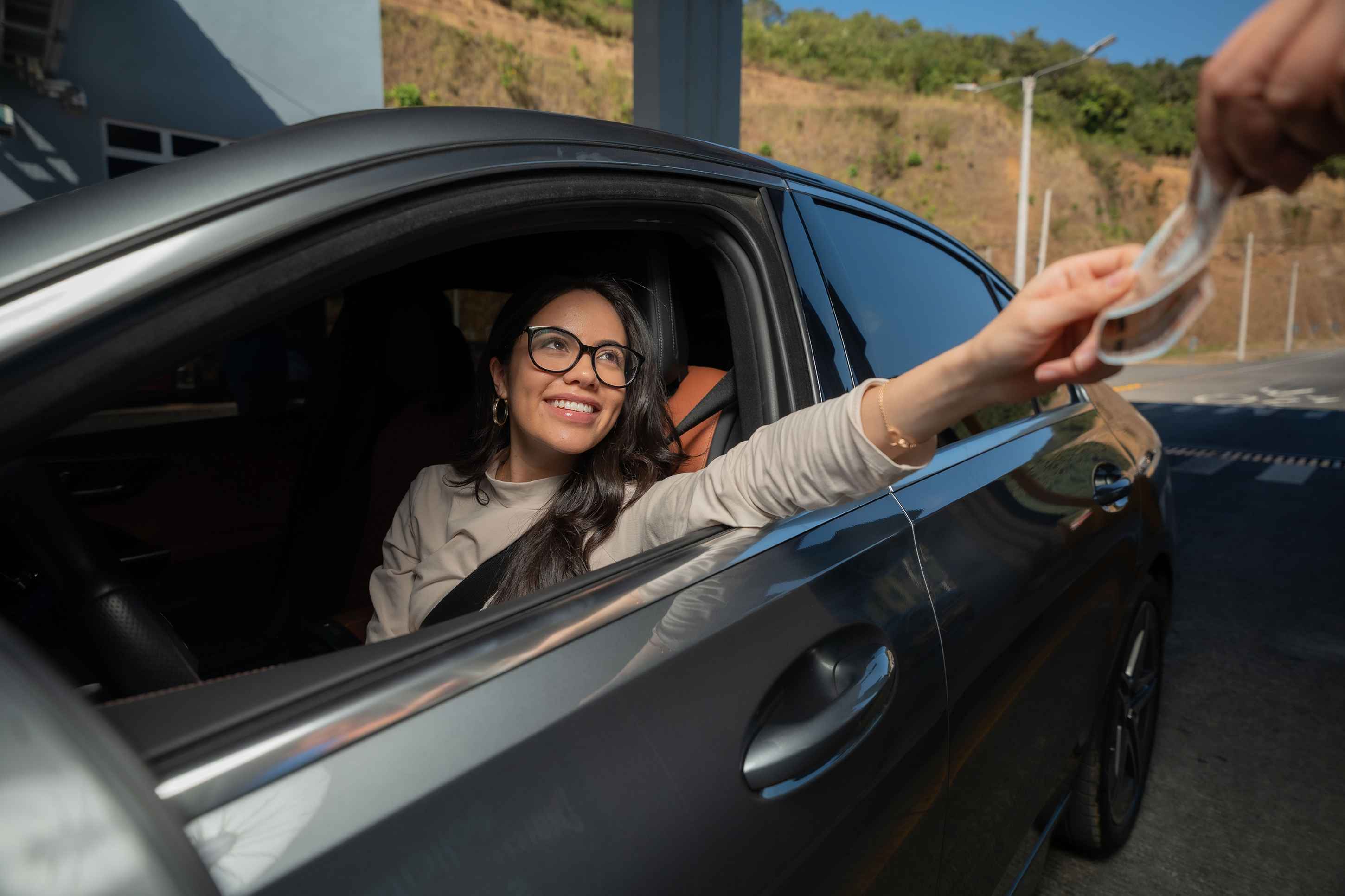Mujer en auto
